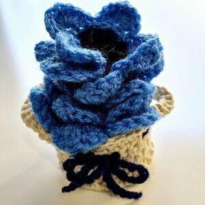 Crochet Blue Flower Coasters with Basket -NEW
